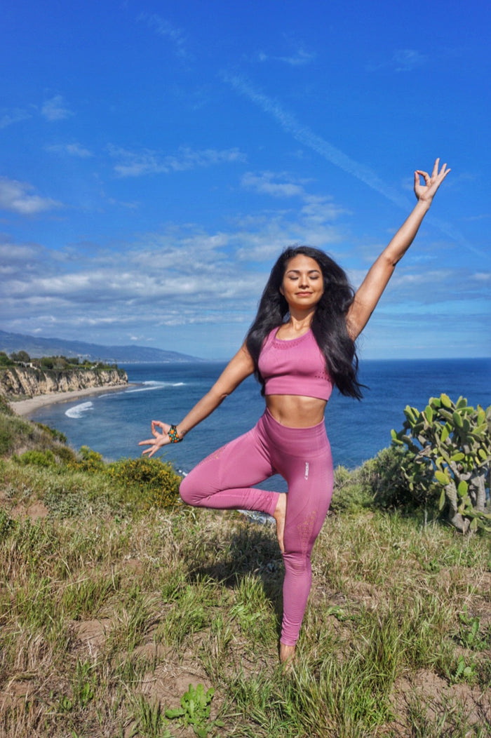 Kenia Brenes teaching yoga